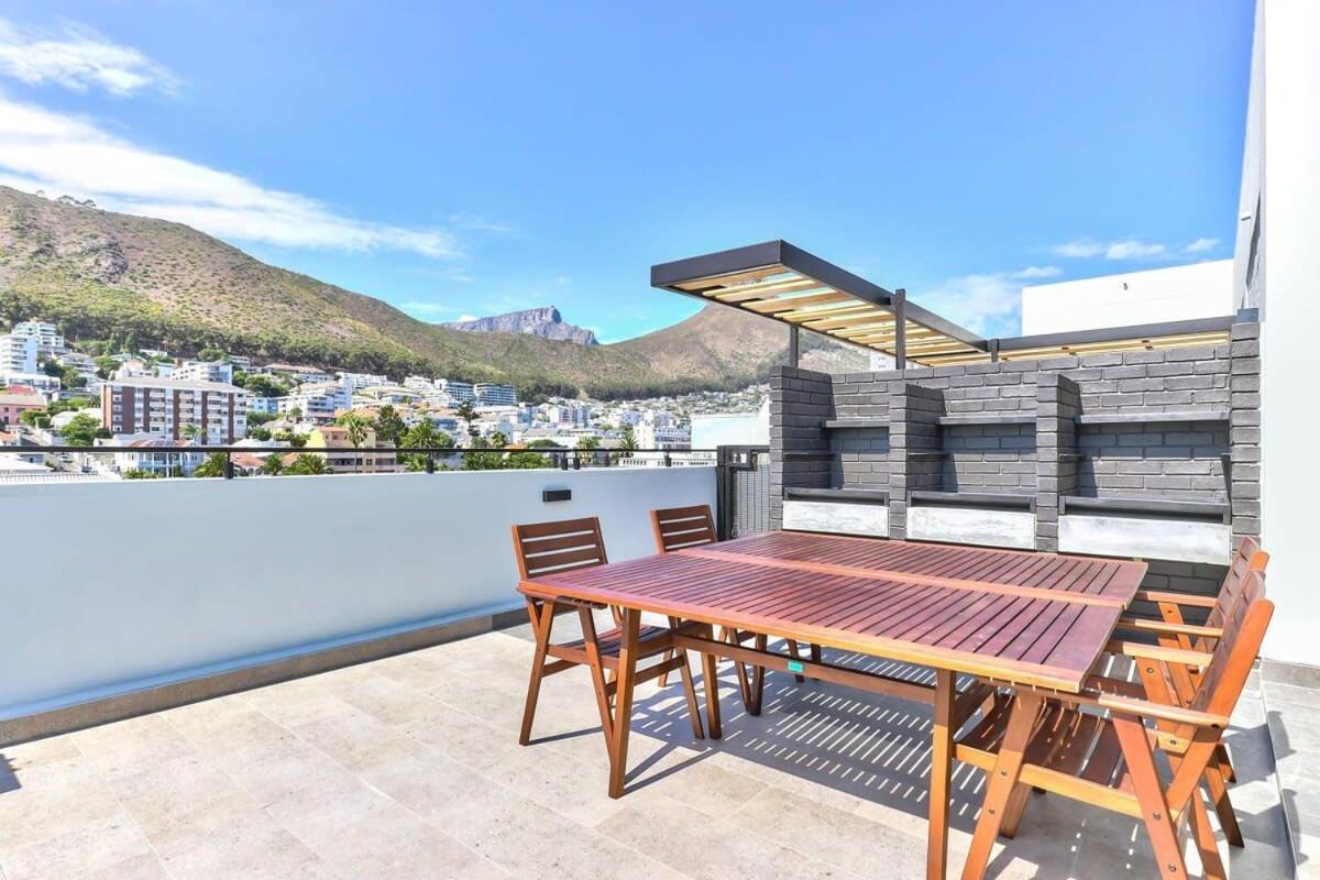 Apartment Secure Studio, Sea Point Gem Near Promenade! Cape Town